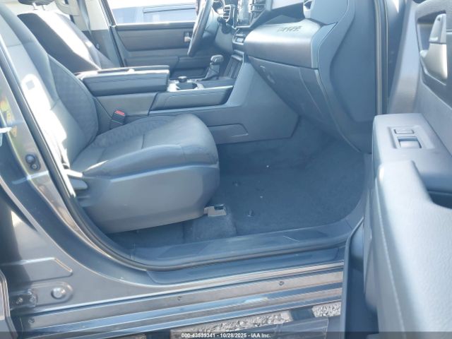 2024 TOYOTA TUNDRA 5TFLA5DB3RX229778 Photo 4