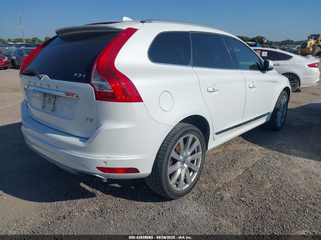 2017 VOLVO XC60 YV440MDU1H2196016 Photo 3