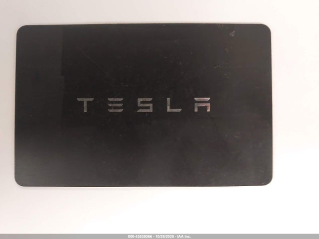 2025 TESLA MODEL Y 7SAYGDEE0SF287051 Photo 10