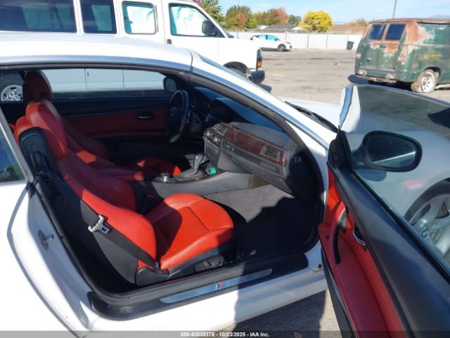 2011 BMW 335IS WBADX1C58BE580484 Photo 4