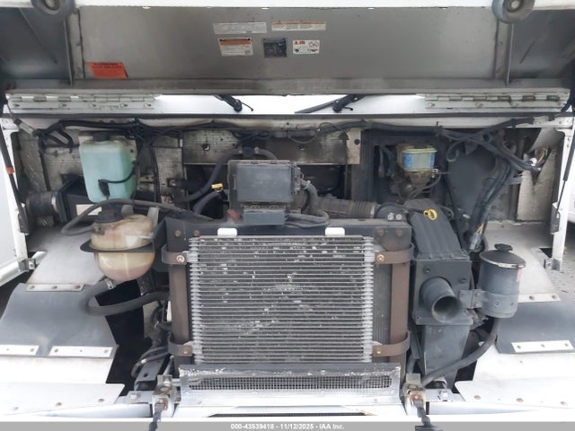 1F66F5KY8F0A04043 Ford F-59 Commercial Stripped