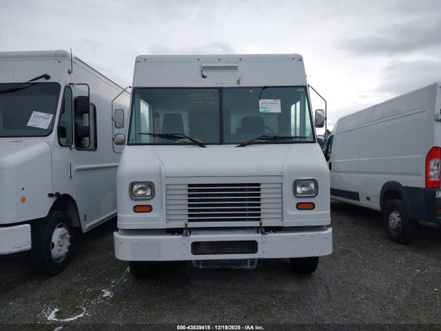 1F66F5KY8F0A04043 Ford F-59 Commercial Stripped