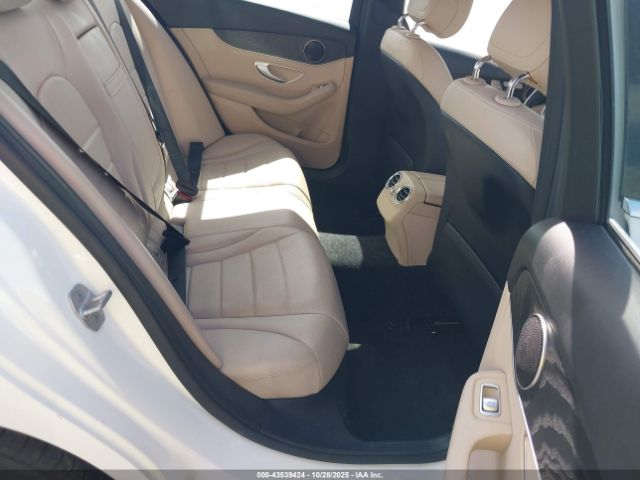 2016 MERCEDES-BENZ C 300 55SWF4JB4GU150610 Photo 7