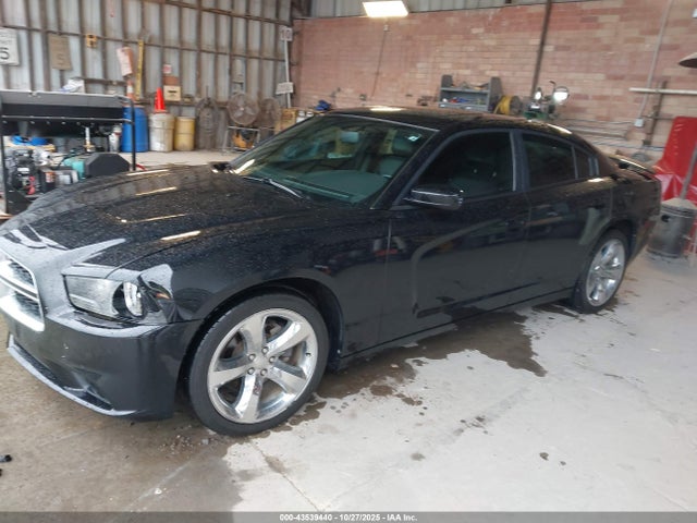 43539440 :رقم المزاد ، 2C3CDXHG1EH360025 vin ، 2014 Dodge Charger Sxt Plus مزاد بيع