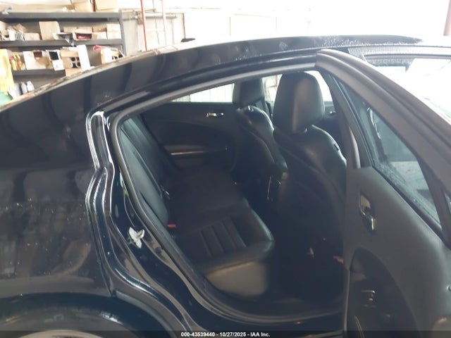 43539440 :رقم المزاد ، 2C3CDXHG1EH360025 vin ، 2014 Dodge Charger Sxt Plus مزاد بيع