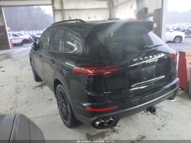 2016 PORSCHE CAYENNE E-HYBRID WP1AE2A24GLA17473 Photo 2