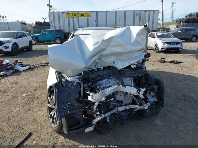 5UXCX6C04N9L32676 BMW X7 M50i