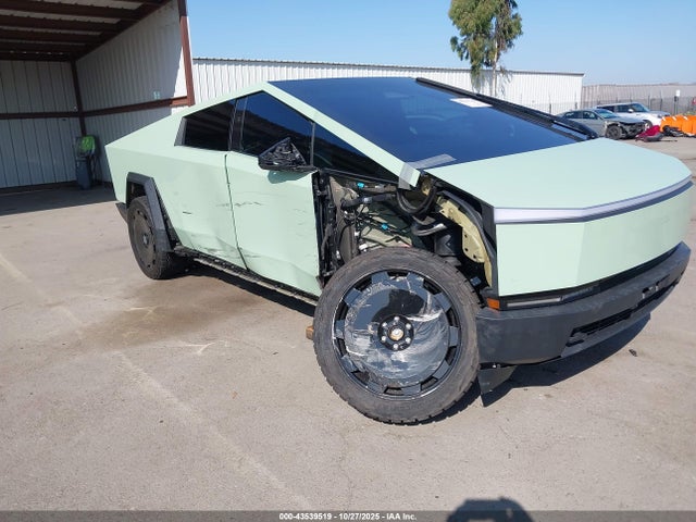 2024 TESLA CYBERTRUCK 7G2CEHEEXRA006446 Photo 5