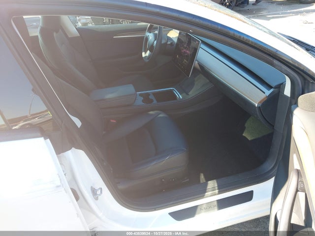 2023 TESLA MODEL 3 5YJ3E1EA8PF509335 Photo 4