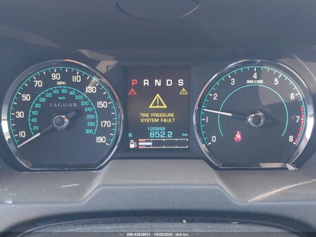 2013 JAGUAR XF SAJWA0E70D8S87880 Photo 6