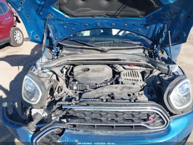 2017 MINI COUNTRYMAN WMZYT5C38H3D80330 Photo 9