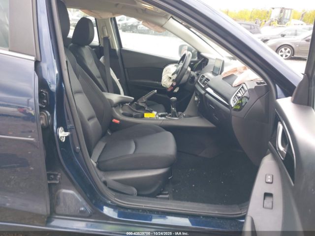 2016 MAZDA MAZDA3 3MZBM1W74GM309952 Photo 4