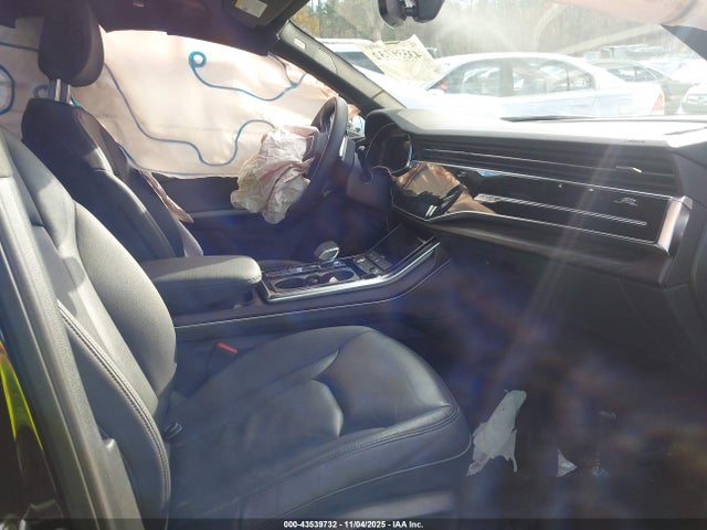 2021 AUDI Q7 WA1LXAF74MD019419 Photo 4