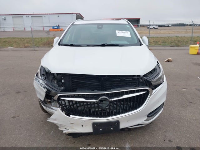 5GAEVBKW6JJ122332 Buick Enclave Premium