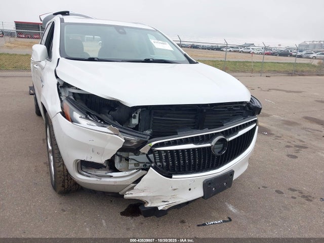 5GAEVBKW6JJ122332 Buick Enclave Premium
