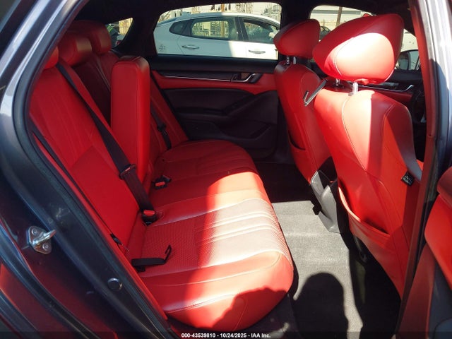 1HGCV1F33KA063873 Honda Accord Sport