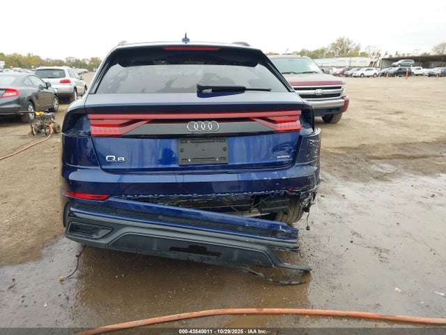 2021 AUDI Q8 WA1EVAF19MD004232 Photo 5