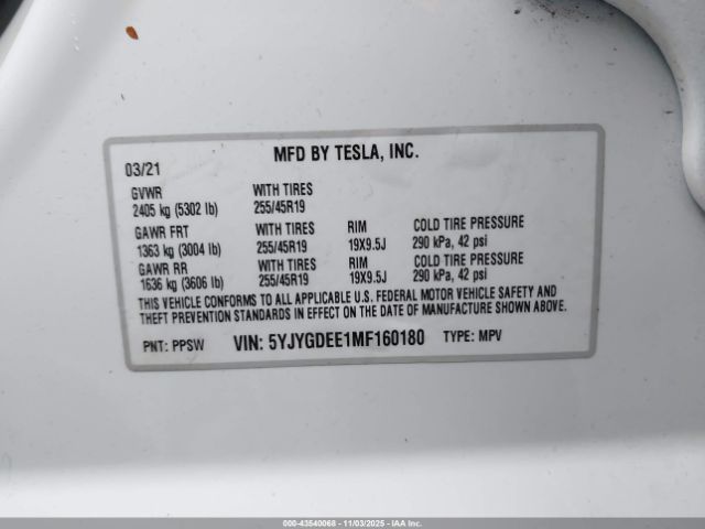 2021 TESLA MODEL Y 5YJYGDEE1MF160180 Photo 8