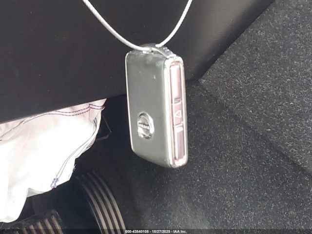 2019 VOLVO XC40 YV4AC2HL0K2059656 Photo 10