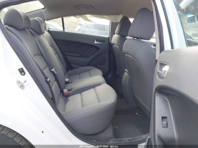 2017 KIA FORTE 3KPFK4A7XHE015468 Photo 7