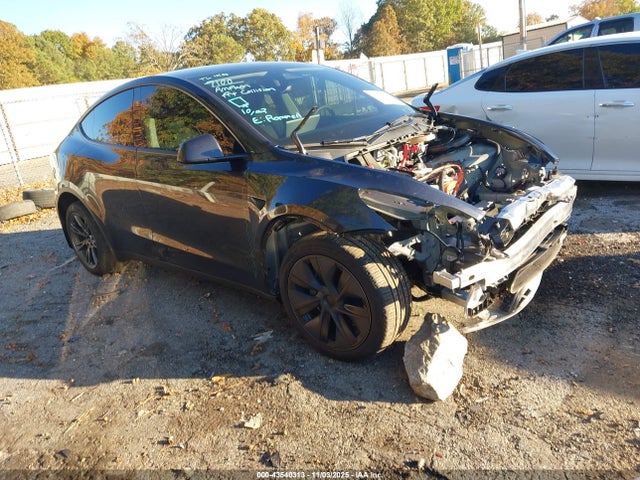 2024 TESLA MODEL Y 7SAYGDEE5RA317488 Photo 0