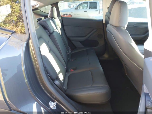 2024 TESLA MODEL Y 7SAYGDEE5RA317488 Photo 7