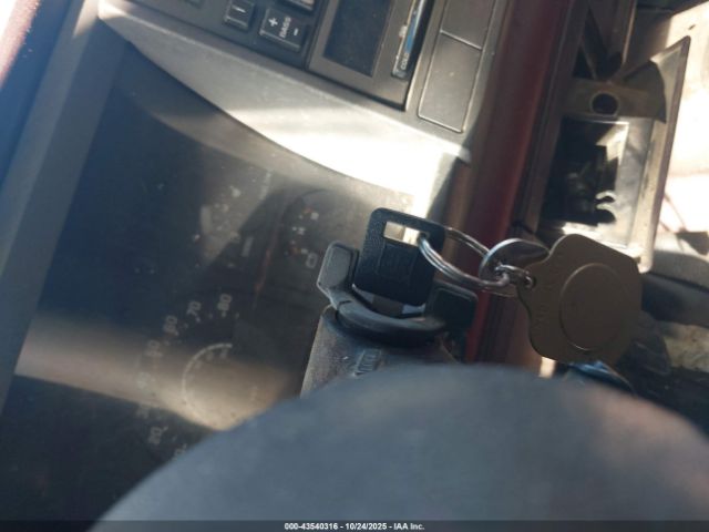 1989 GMC SIERRA 1GTGC24J8KE531408 Photo 10