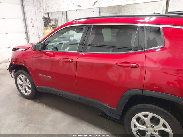 Jeep Compass Latitude 4x4 2024 3C4NJDBN2RT146192 Image 15