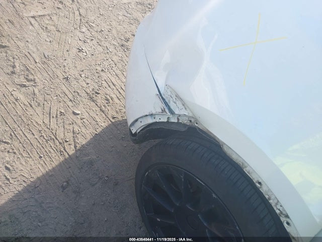 2023 TESLA MODEL Y 7SAYGDEE6PA080216 Photo 5