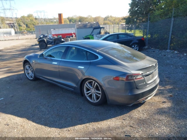 2013 TESLA MODEL S 5YJSA1AG4DFP07505 Photo 2