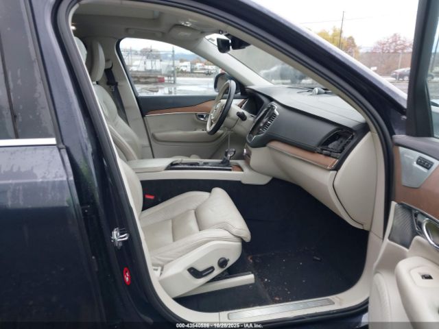 2016 VOLVO XC90 YV4A22PLXG1059553 Photo 4