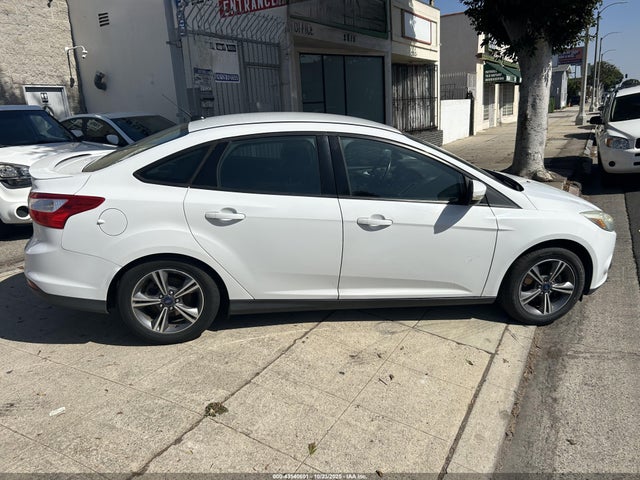 Ford FOCUS SE 2014 1FADP3F24EL407533 Image 25