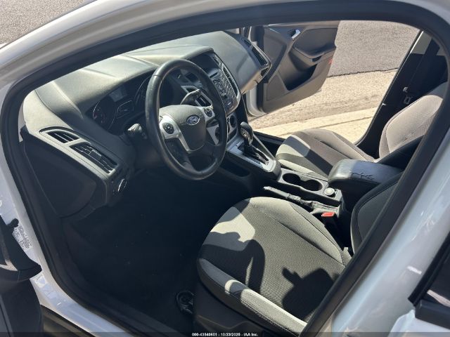 2014 FORD FOCUS 1FADP3F24EL407533 Photo 4