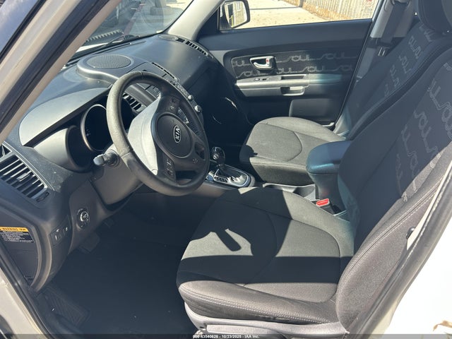 2012 KIA SOUL KNDJT2A62C7414385 Photo 4