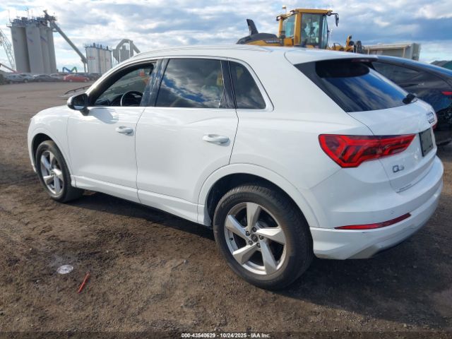 2022 AUDI Q3 WA1AUCF30N1002127 Photo 2