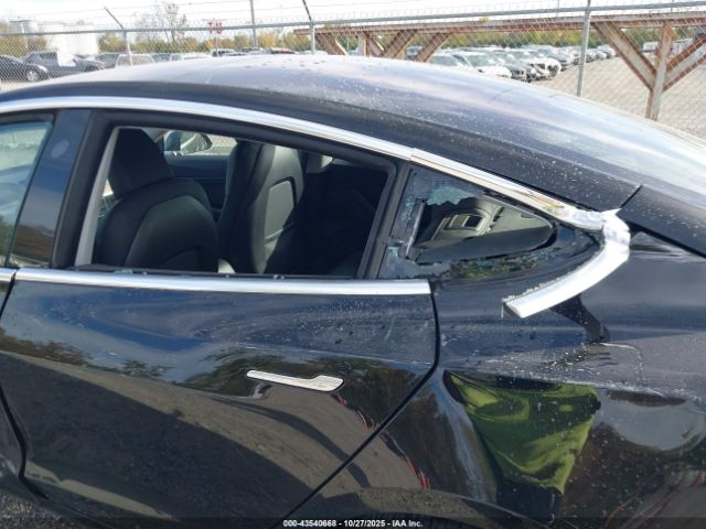 2018 TESLA MODEL 3 5YJ3E1EA8JF032316 Photo 5