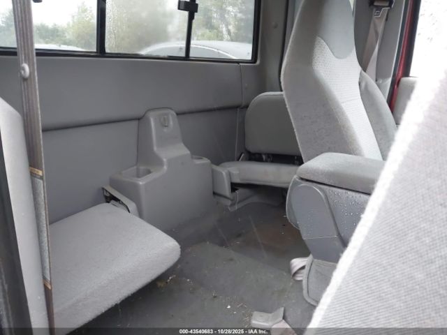 1999 MAZDA B2500 4F4YR16C0XTM47542 Photo 4