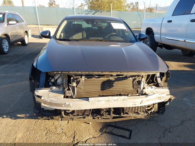 1HGCV3F10MA018242 Honda ACCORD HYBRID