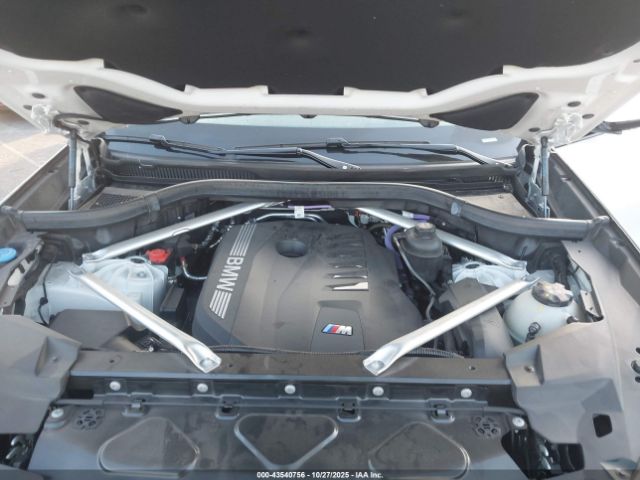 2025 BMW X6 5UX33EX08S9Z39286 Photo 9