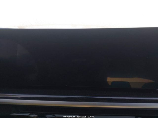 2025 BMW X6 5UX33EX08S9Z39286 Photo 6