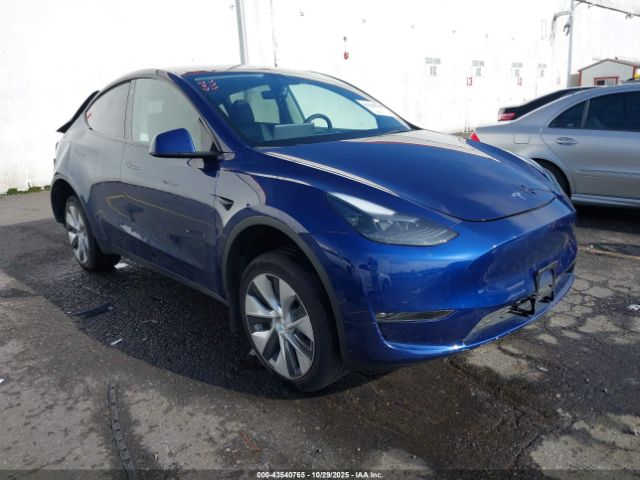 2023 TESLA MODEL Y 7SAYGDEE3PF788412 Photo 0