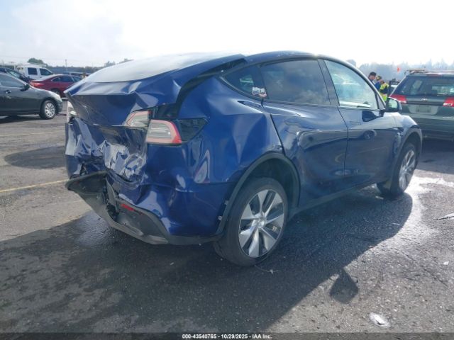 2023 TESLA MODEL Y 7SAYGDEE3PF788412 Photo 3