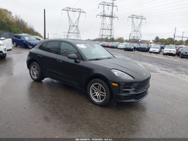 2020 PORSCHE MACAN WP1AA2A51LLB05025