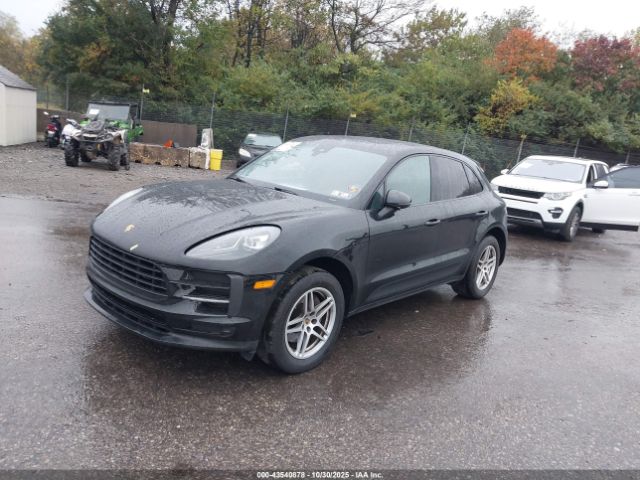 2020 PORSCHE MACAN WP1AA2A51LLB05025 Photo 1