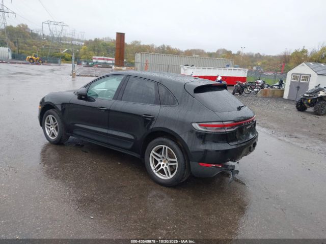 2020 PORSCHE MACAN WP1AA2A51LLB05025 Photo 2