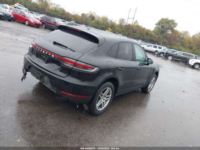 2020 PORSCHE MACAN WP1AA2A51LLB05025 Photo 3