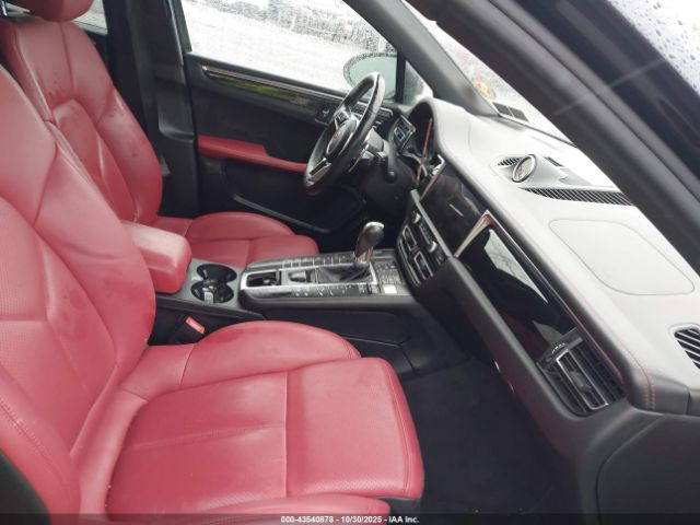 2020 PORSCHE MACAN WP1AA2A51LLB05025 Photo 4