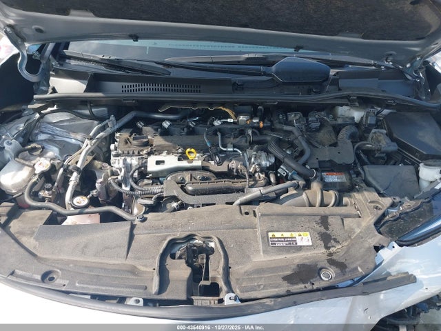 JTDADABU7P3006613 Toyota Prius Le