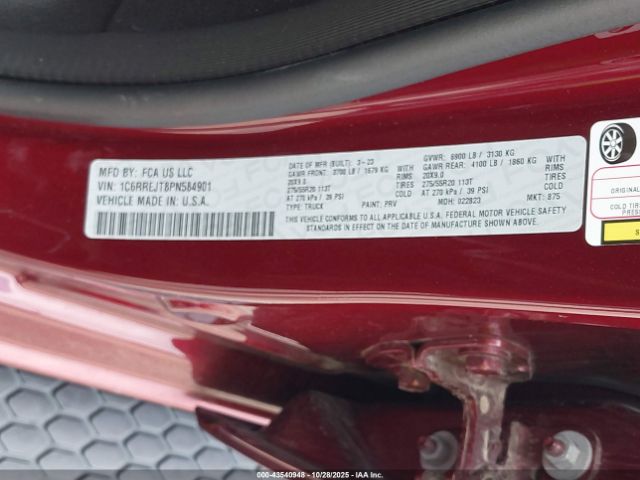 2023 RAM 1500 1C6RREJT8PN584901 Photo 8