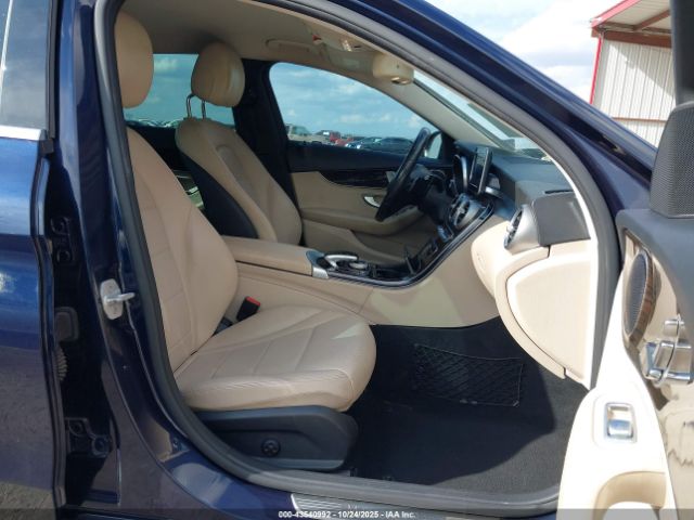 2016 MERCEDES-BENZ C 300 55SWF4JB7GU141030 Photo 4